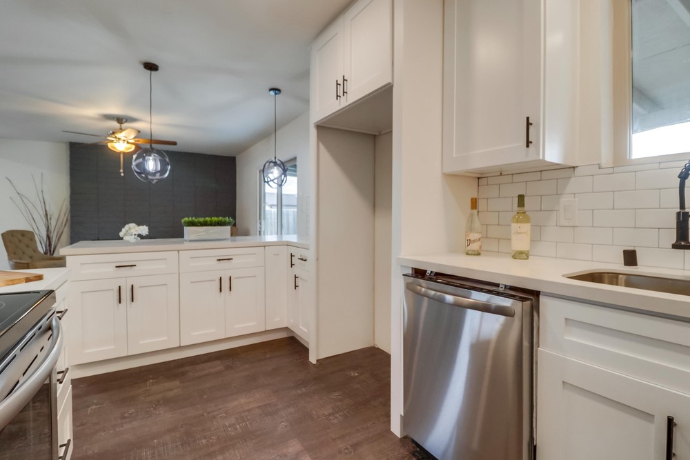 Virtual tour photo 25 of 50 for 3942 Ardmore Dr