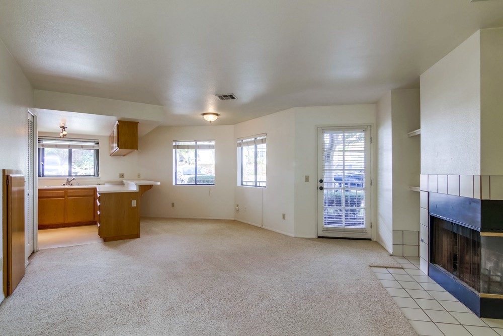Virtual tour photo 6 of 36 for 3945 Wabaska Dr #4