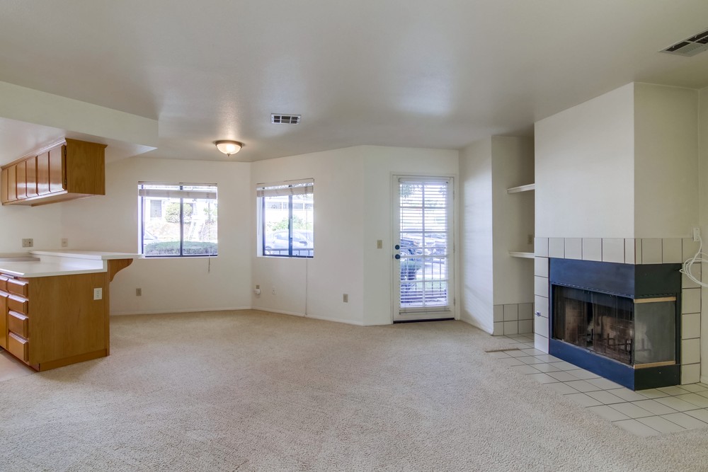 Virtual tour photo 7 of 36 for 3945 Wabaska Dr #4