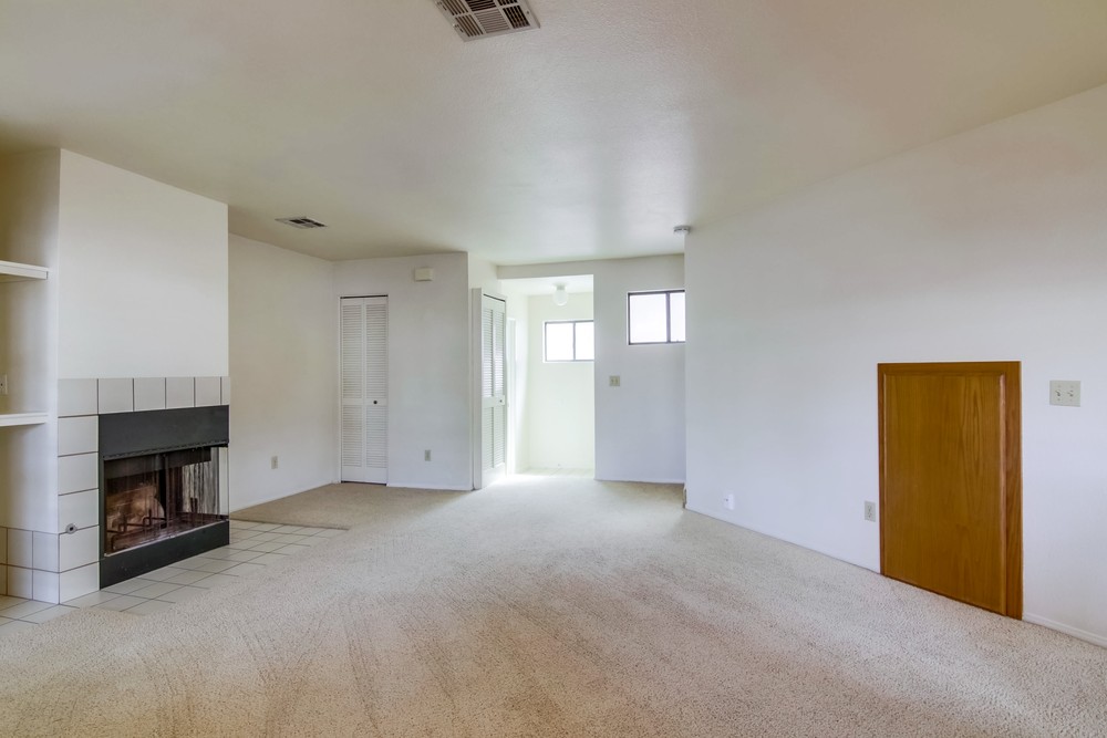 Virtual tour photo 13 of 36 for 3945 Wabaska Dr #4