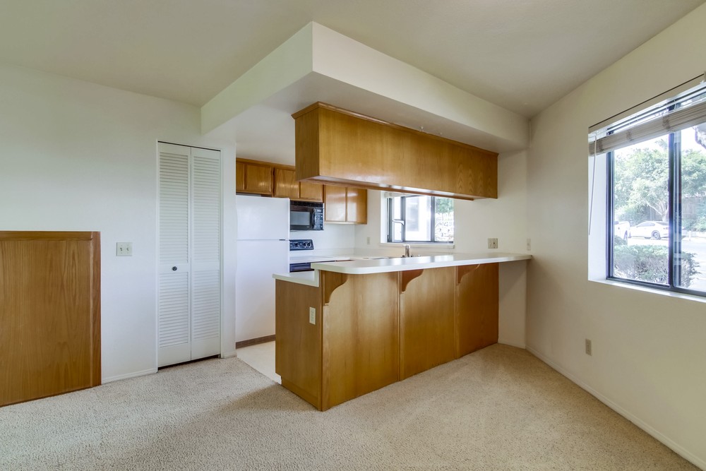 Virtual tour photo 15 of 36 for 3945 Wabaska Dr #4