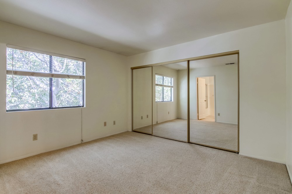 Virtual tour photo 24 of 36 for 3945 Wabaska Dr #4