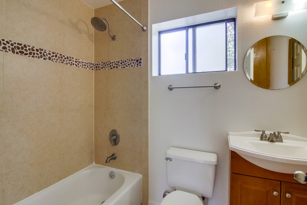 Virtual tour photo 32 of 36 for 3945 Wabaska Dr #4