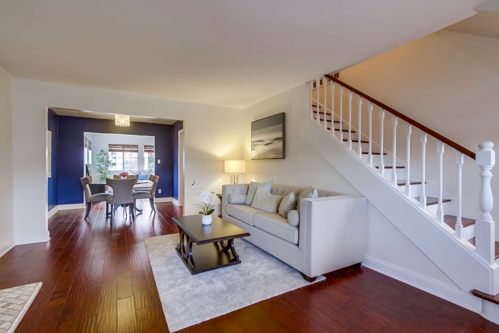 Virtual tour photo 17 of 67 for 3946 Auburndale St