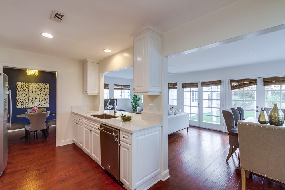 Virtual tour photo 28 of 67 for 3946 Auburndale St