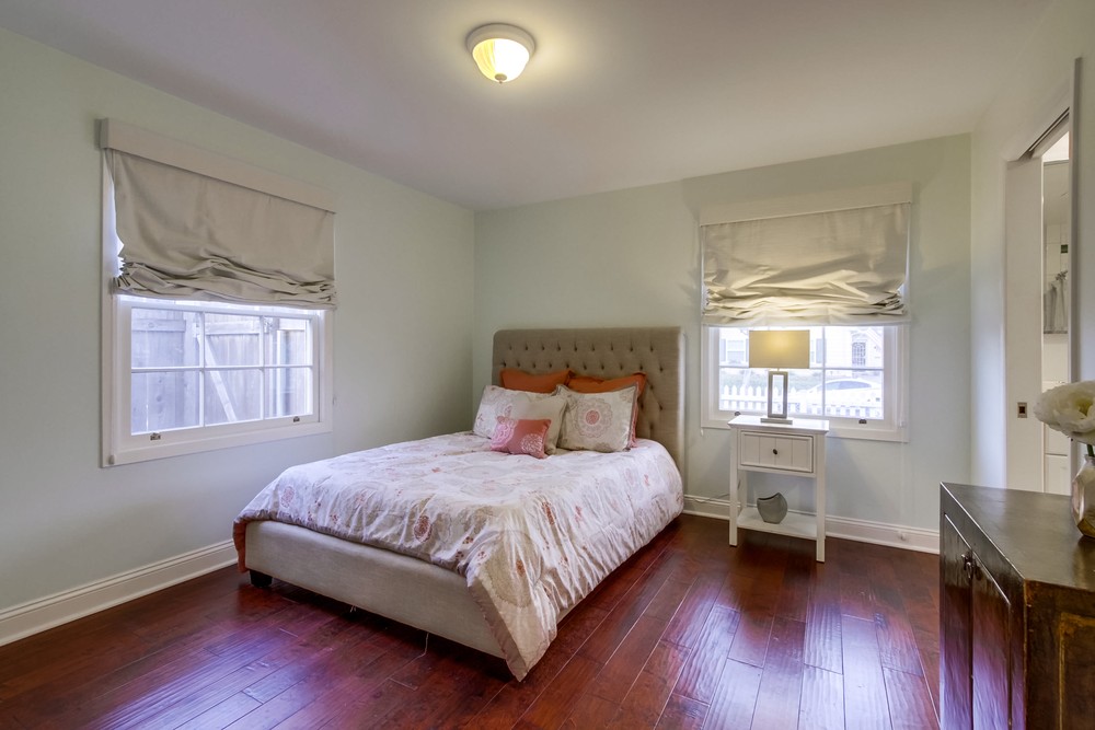 Virtual tour photo 31 of 67 for 3946 Auburndale St