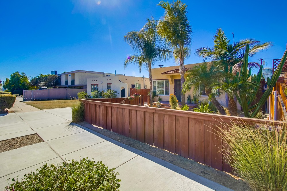 Virtual tour photo 3 of 46 for 3946 Louisiana St
