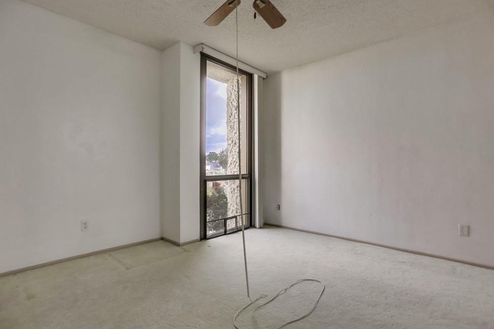 Virtual tour photo 35 of 55 for 3950 Gresham St
