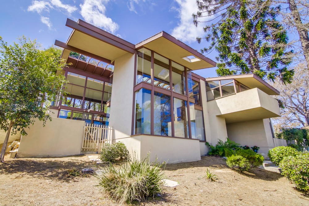 Virtual tour photo 1 of 63 for 3950 La Cresta San Diego CA 92107
