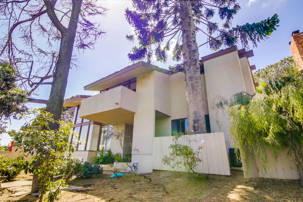Virtual tour photo 6 of 63 for 3950 La Cresta San Diego CA 92107