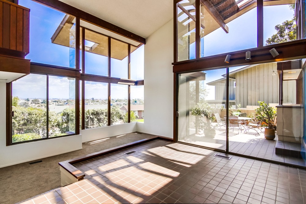 Virtual tour photo 12 of 63 for 3950 La Cresta San Diego CA 92107