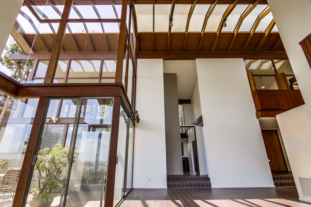 Virtual tour photo 14 of 63 for 3950 La Cresta San Diego CA 92107
