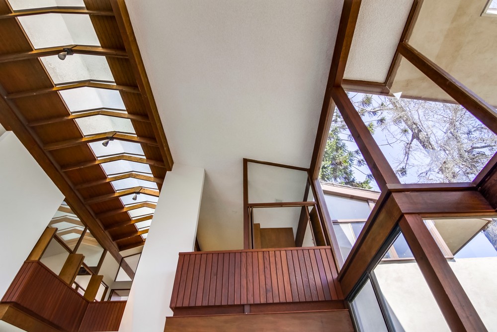 Virtual tour photo 36 of 63 for 3950 La Cresta San Diego CA 92107