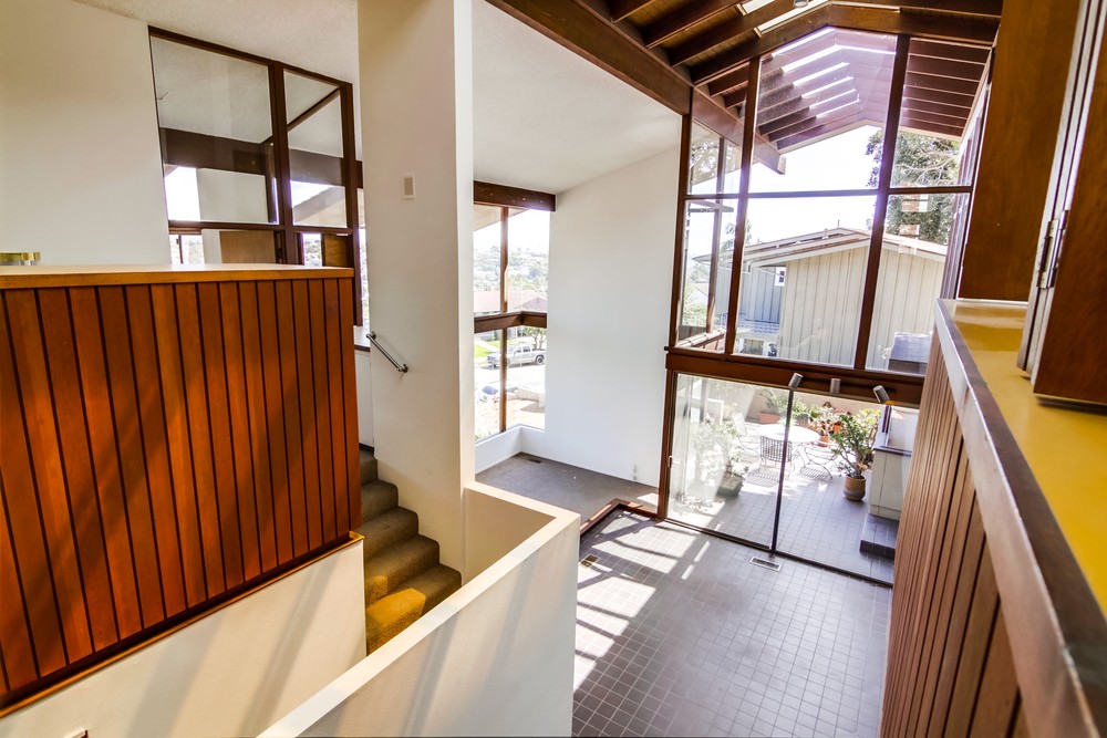 Virtual tour photo 47 of 63 for 3950 La Cresta San Diego CA 92107