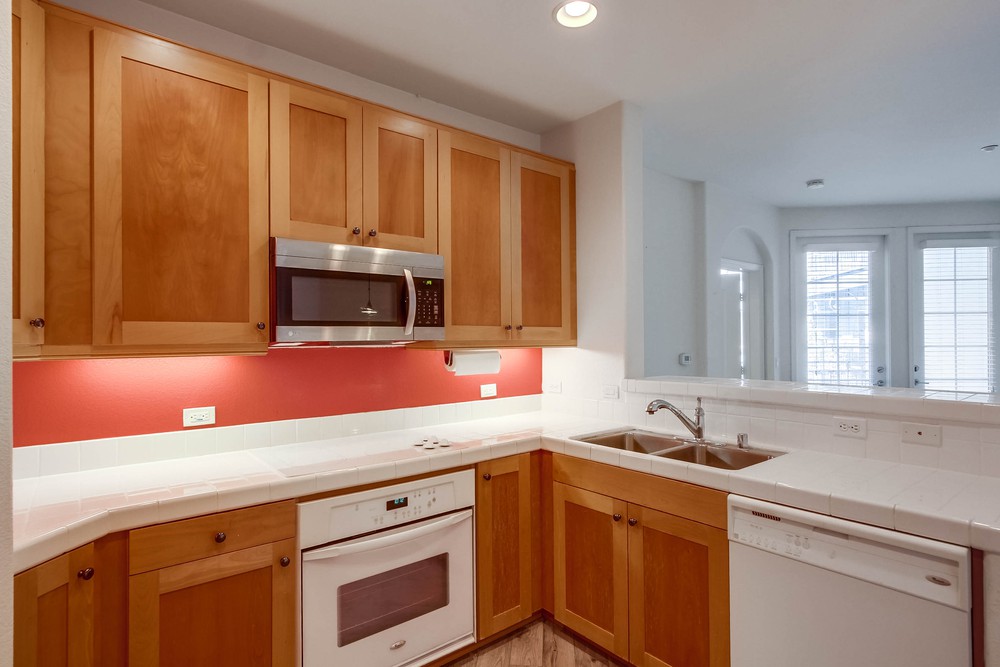 Virtual tour photo 18 of 44 for 3950 Ohio St UNIT 319