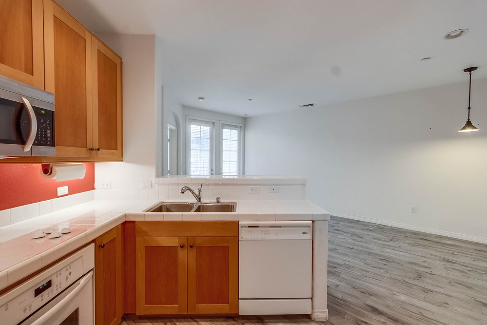 Virtual tour photo 19 of 44 for 3950 Ohio St UNIT 319