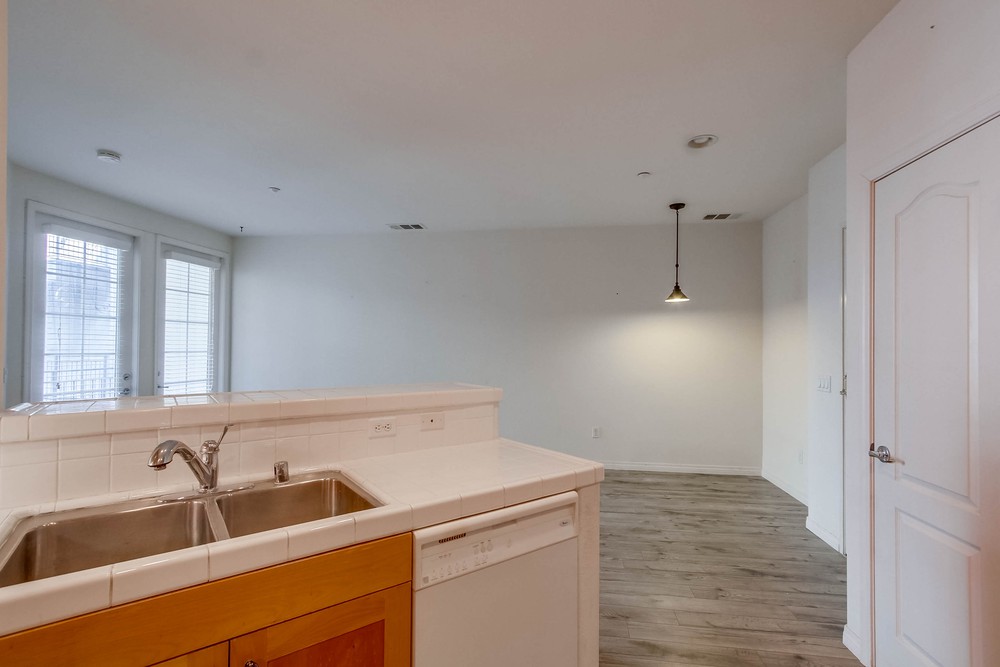 Virtual tour photo 21 of 44 for 3950 Ohio St UNIT 319