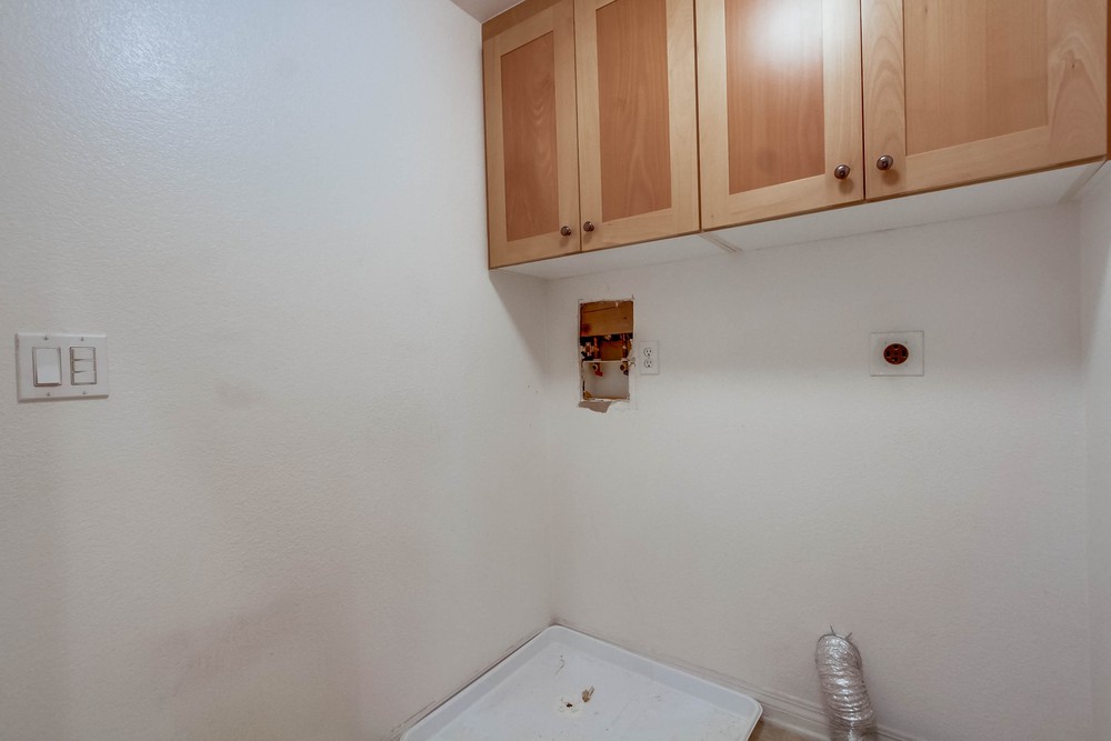 Virtual tour photo 24 of 44 for 3950 Ohio St UNIT 319