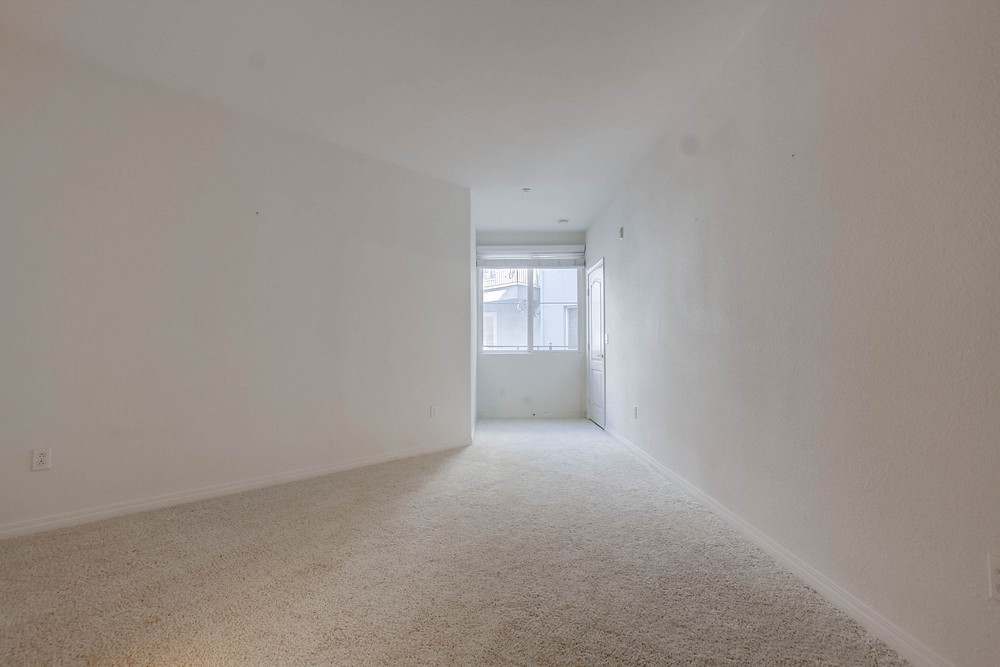 Virtual tour photo 26 of 44 for 3950 Ohio St UNIT 319