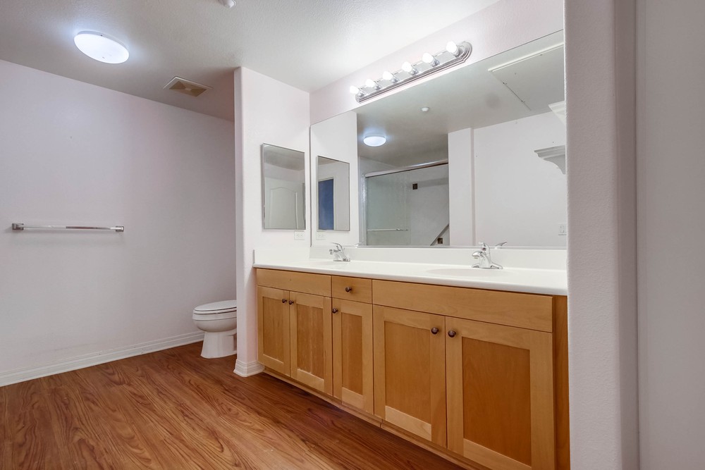 Virtual tour photo 29 of 44 for 3950 Ohio St UNIT 319
