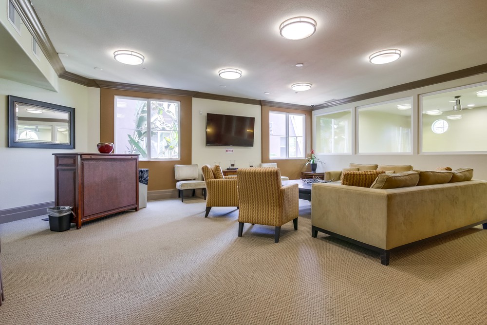 Virtual tour photo 43 of 44 for 3950 Ohio St UNIT 319