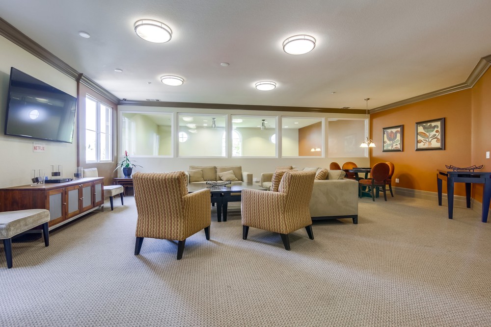 Virtual tour photo 44 of 44 for 3950 Ohio St UNIT 319