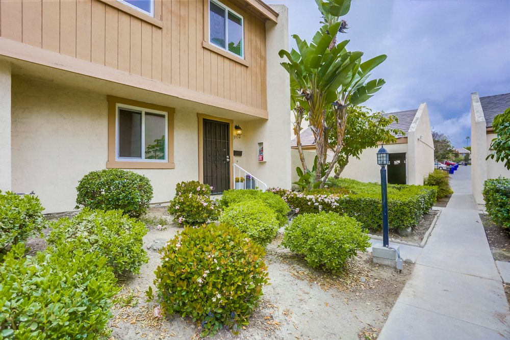 Virtual tour photo 3 of 45 for 3952 Caminito Patricia