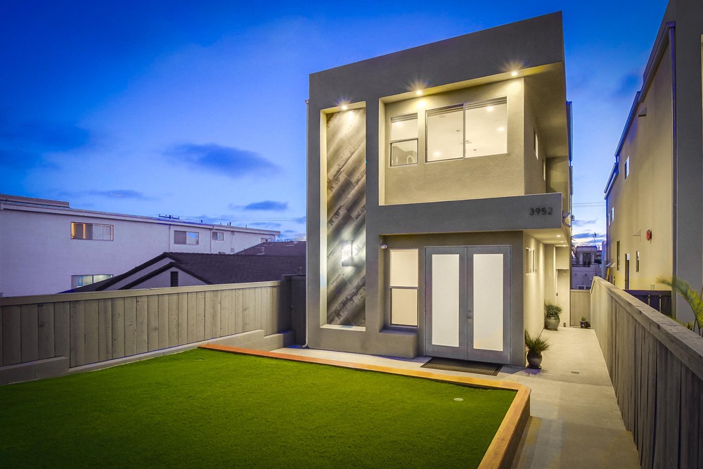 Virtual tour photo 6 of 141 for 3952 Haines St