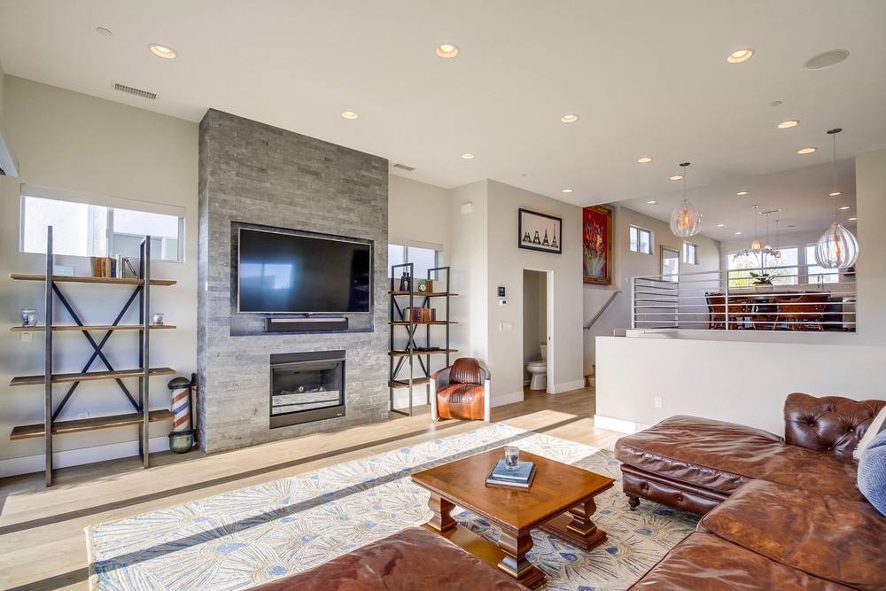 Virtual tour photo 37 of 141 for 3952 Haines St