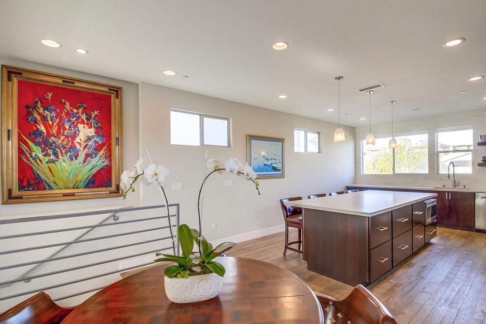 Virtual tour photo 45 of 141 for 3952 Haines St