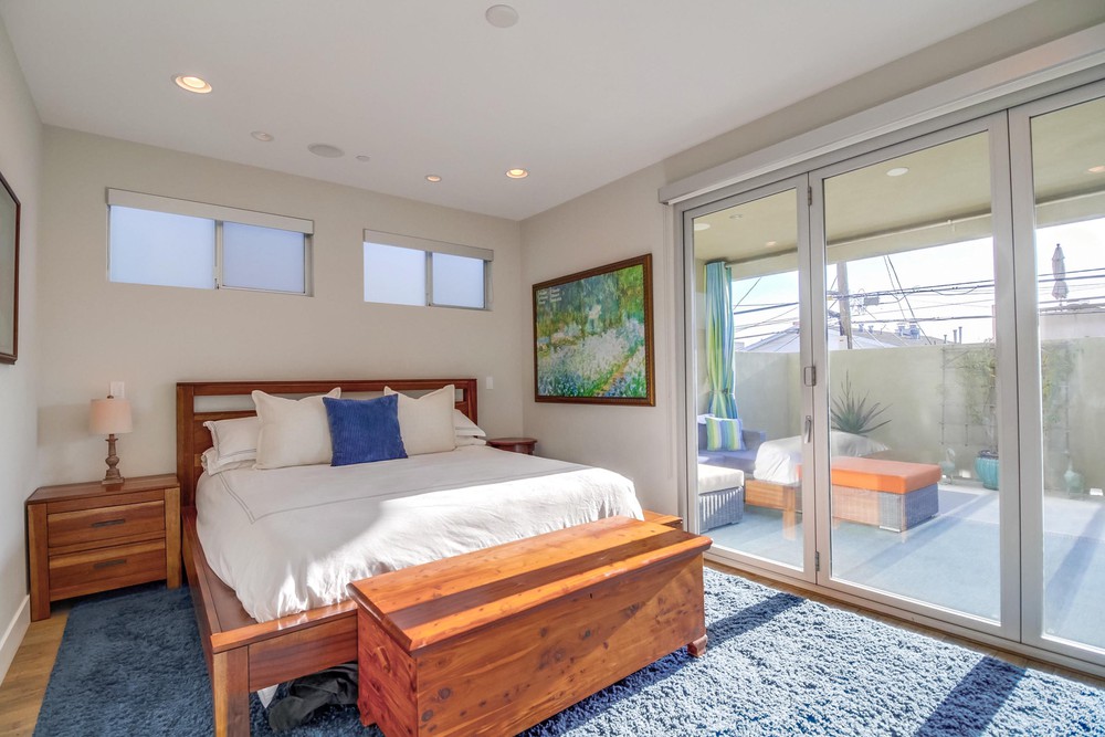 Virtual tour photo 71 of 141 for 3952 Haines St