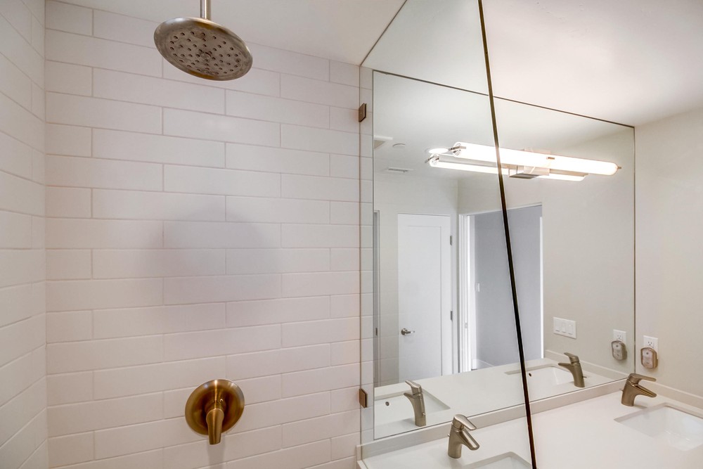 Virtual tour photo 78 of 141 for 3952 Haines St