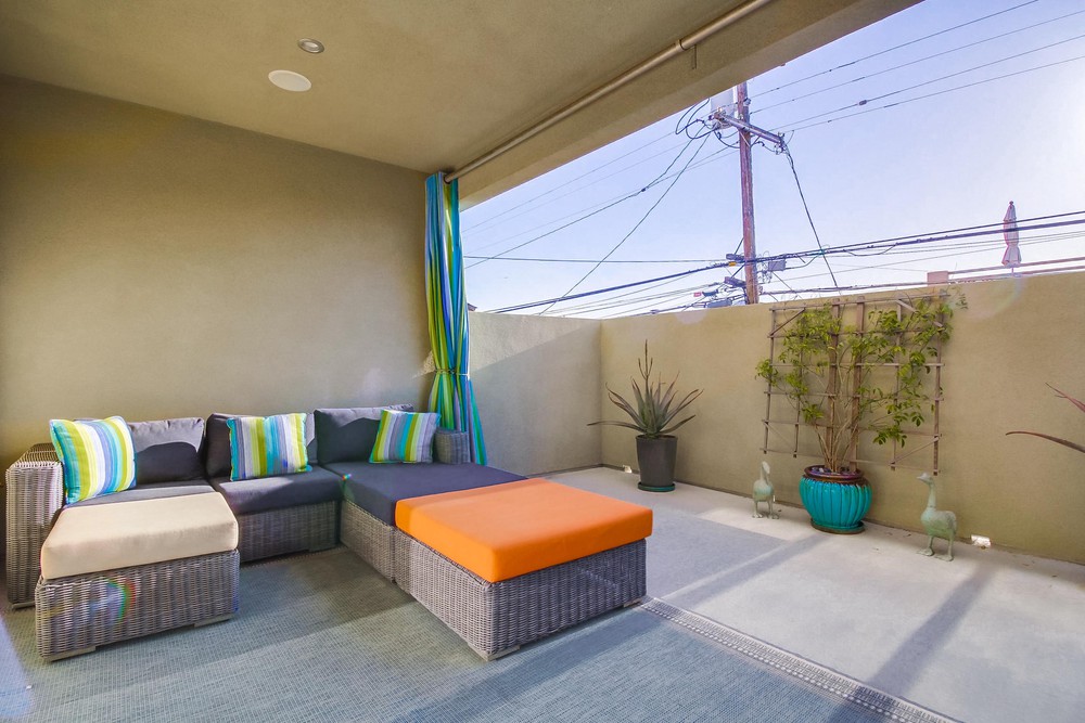 Virtual tour photo 83 of 141 for 3952 Haines St