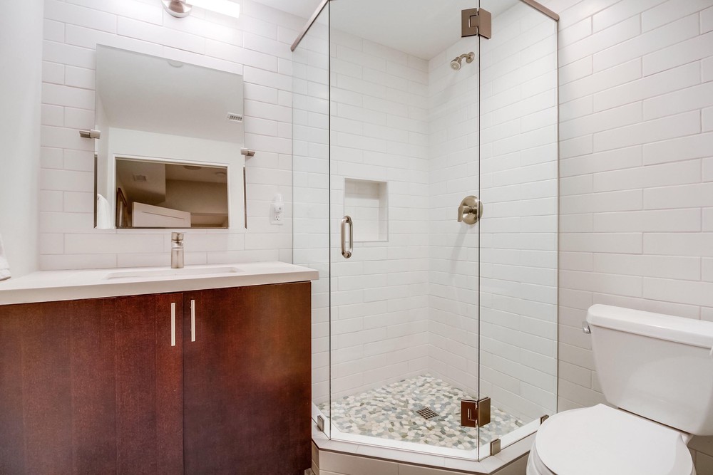Virtual tour photo 101 of 141 for 3952 Haines St
