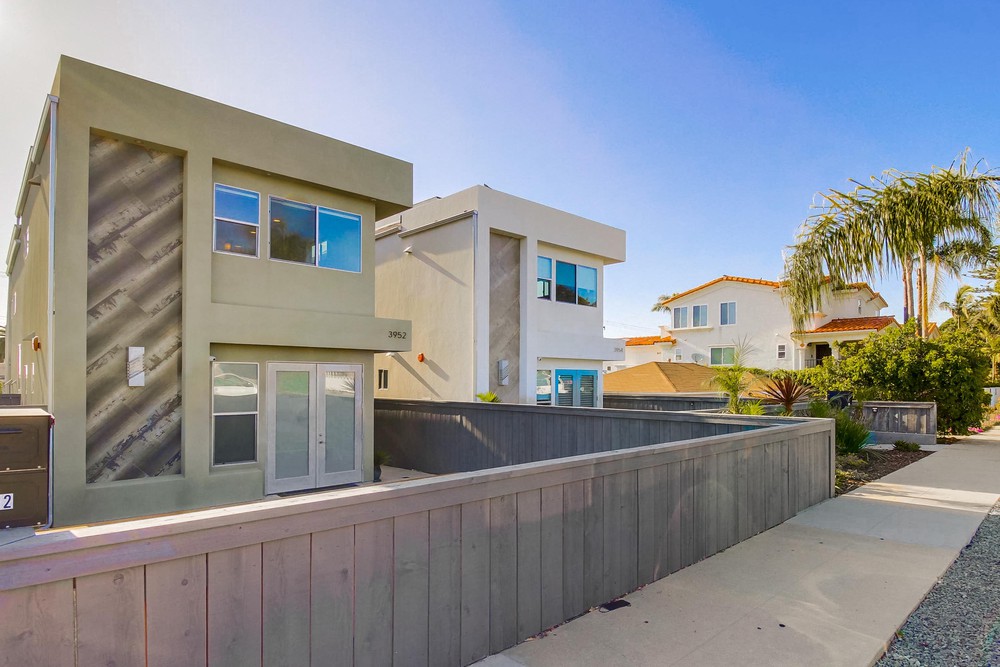 Virtual tour photo 129 of 141 for 3952 Haines St