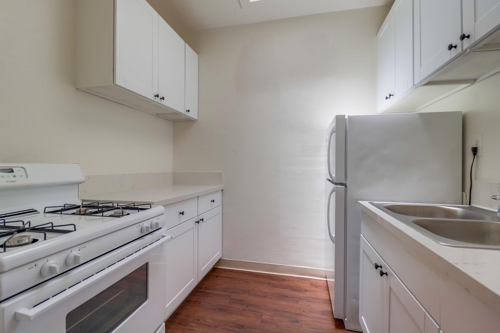 Virtual tour photo 20 of 23 for 3953 Centre St #22