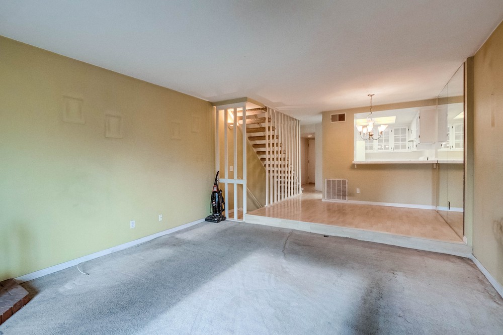 Virtual tour photo 10 of 41 for 3954 60th St
