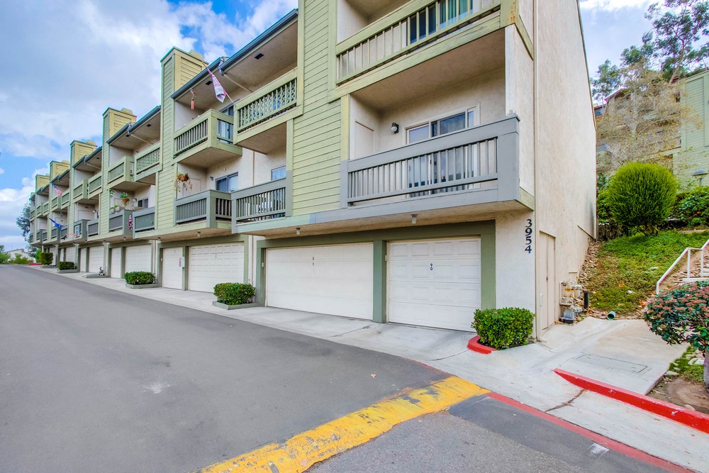 Virtual tour photo 39 of 41 for 3954 60th St