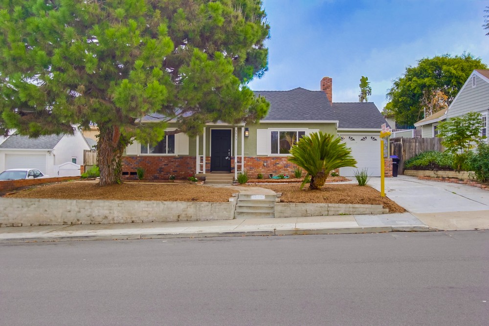 Virtual tour photo 1 of 47 for 3955 Aragon Dr