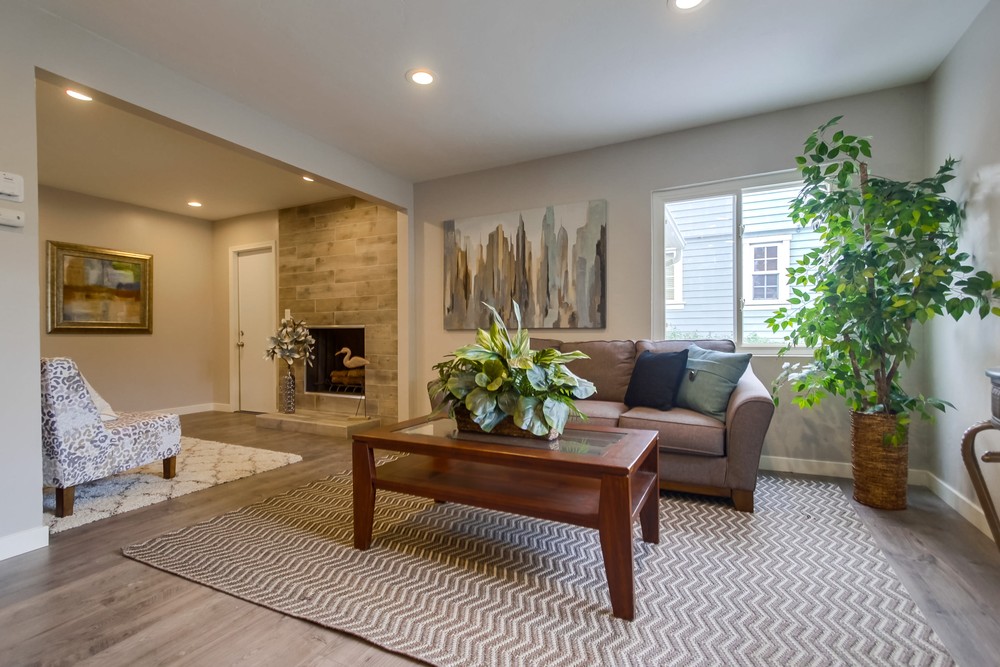 Virtual tour photo 11 of 47 for 3955 Aragon Dr