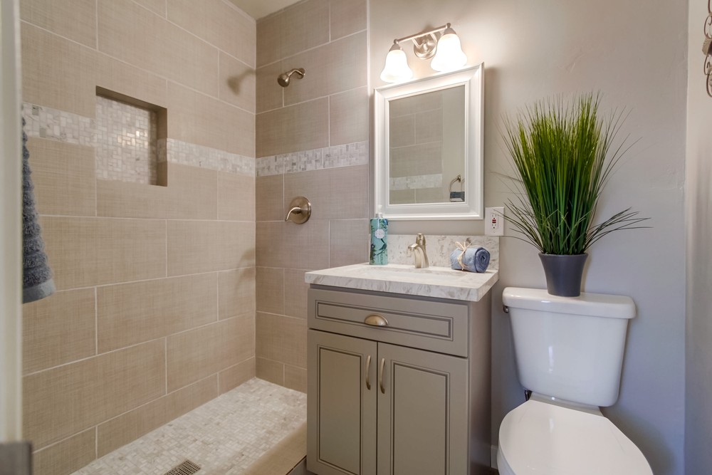 Virtual tour photo 24 of 47 for 3955 Aragon Dr