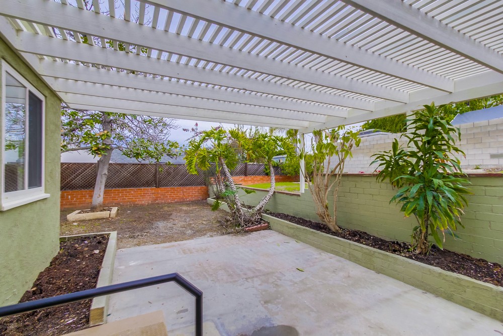 Virtual tour photo 38 of 47 for 3955 Aragon Dr