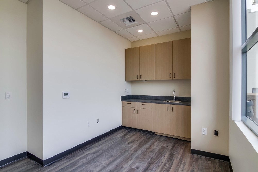 Virtual tour photo 5 of 22 for 3955 Fifth Ave