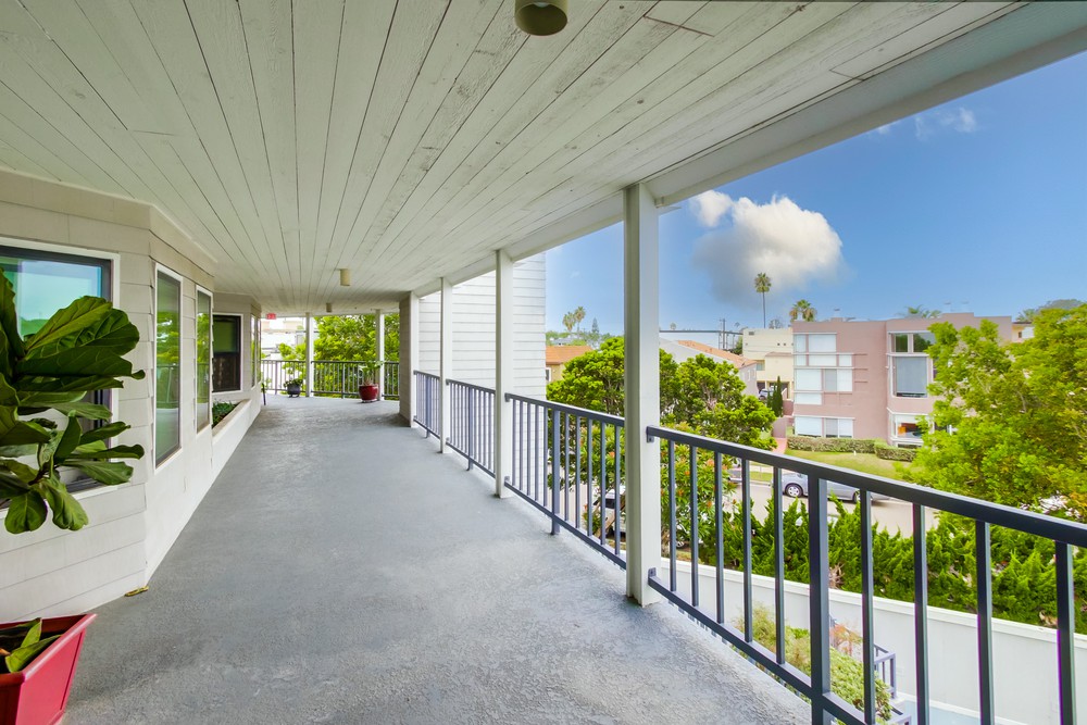 Virtual tour photo 5 of 96 for 3955 Honeycutt St UNIT 201