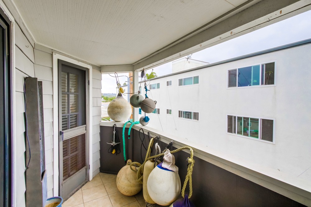 Virtual tour photo 14 of 96 for 3955 Honeycutt St UNIT 201
