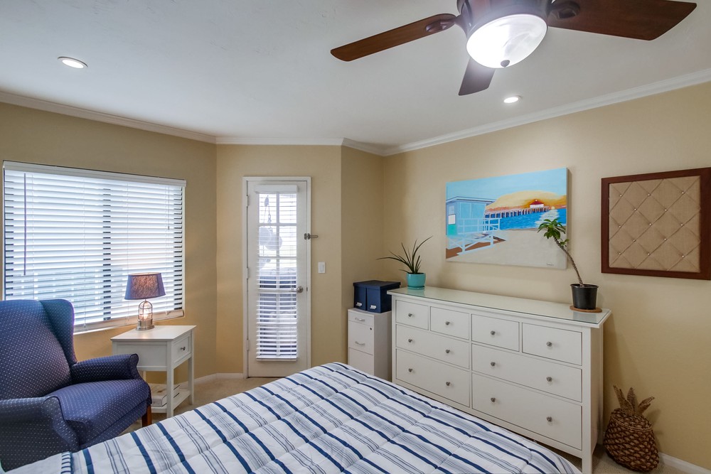 Virtual tour photo 33 of 96 for 3955 Honeycutt St UNIT 201