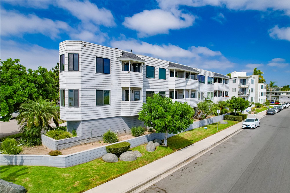 Virtual tour photo 56 of 96 for 3955 Honeycutt St UNIT 201