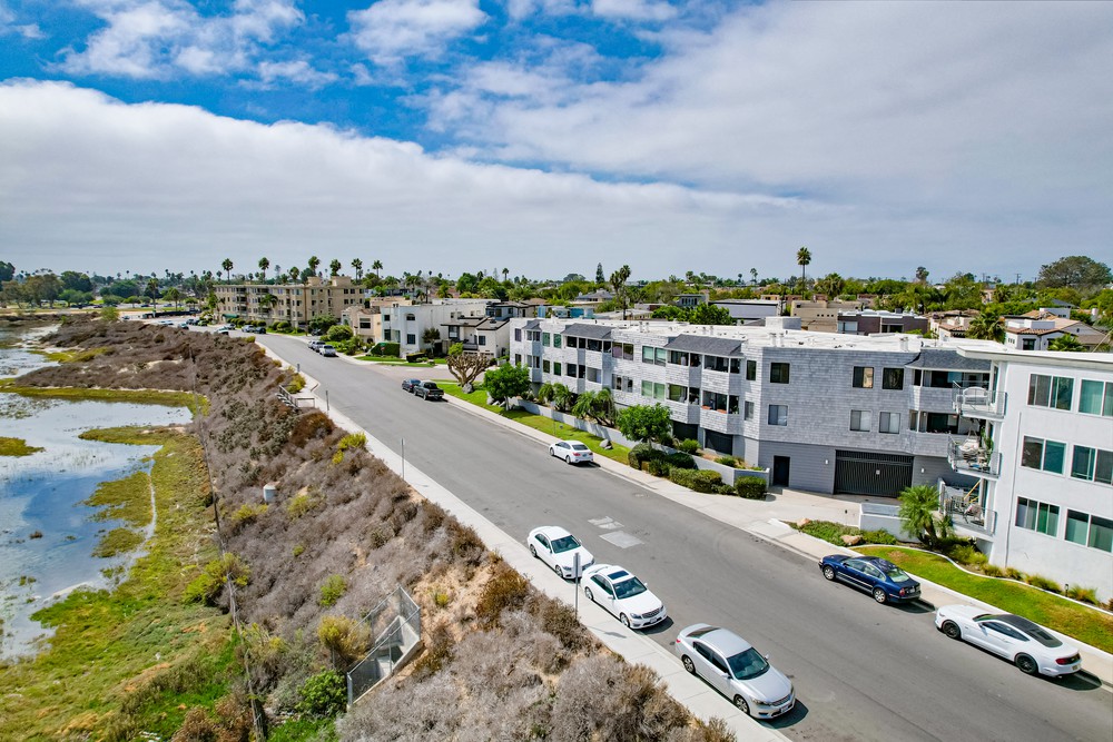 Virtual tour photo 71 of 96 for 3955 Honeycutt St UNIT 201