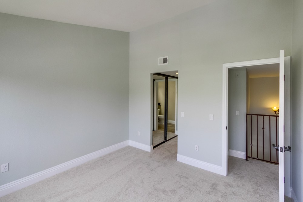 Virtual tour photo 22 of 39 for 3955 Nobel Dr