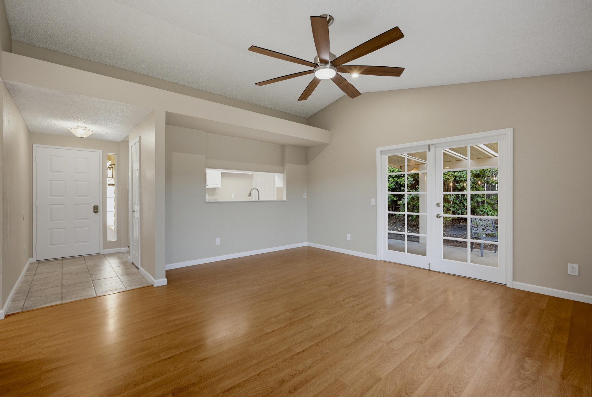 Virtual tour photo 19 of 47 for 39559 Moontide Ct